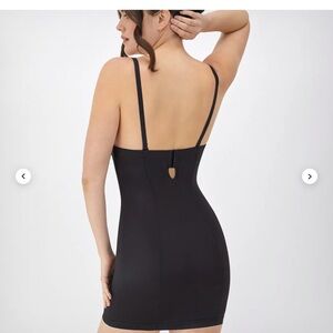 Maidenform Convertible Tummy Control Shapewear Slip - Size: 36D